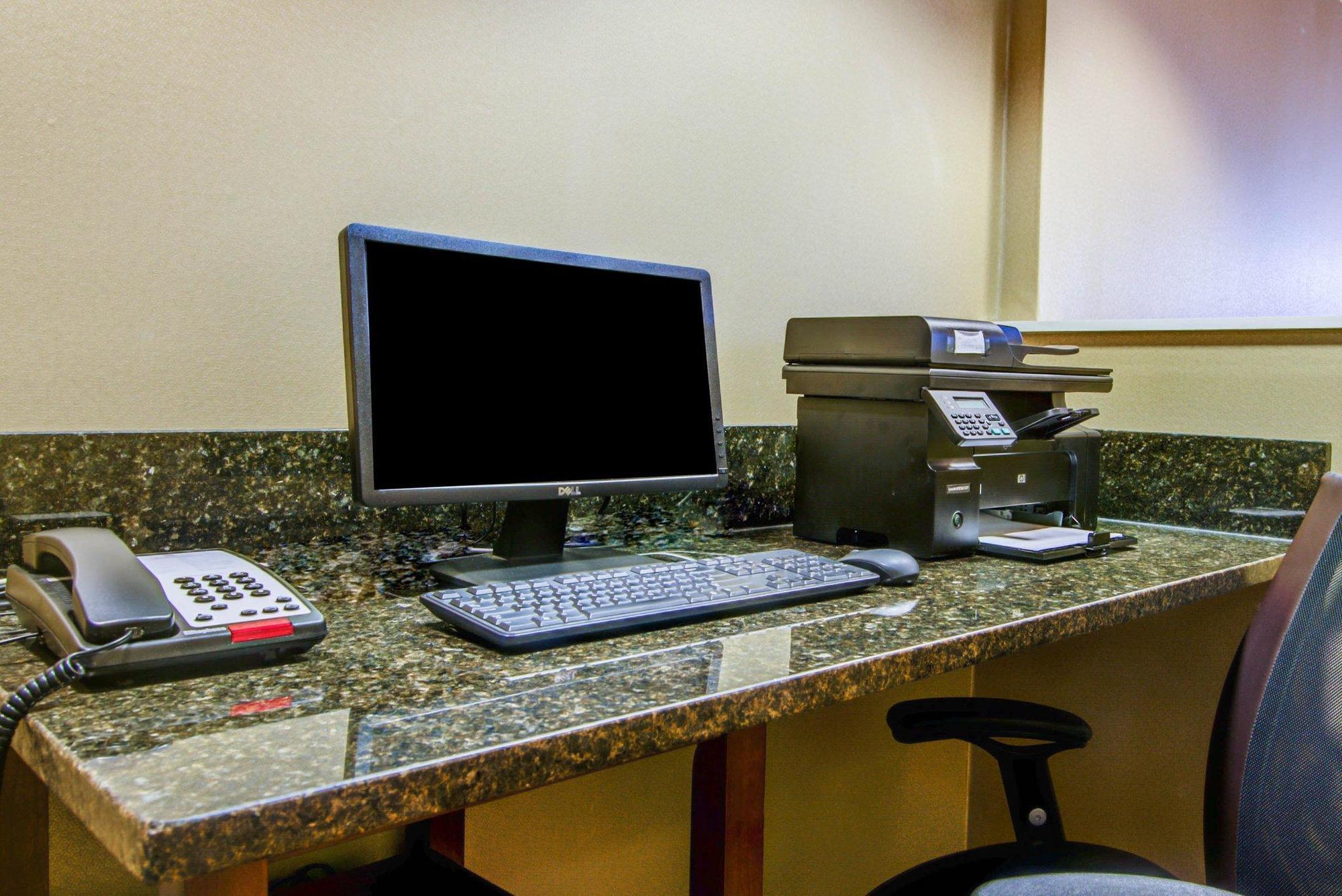 Hotel Comfort Northside Hospital Gwinnett Lawrenceville